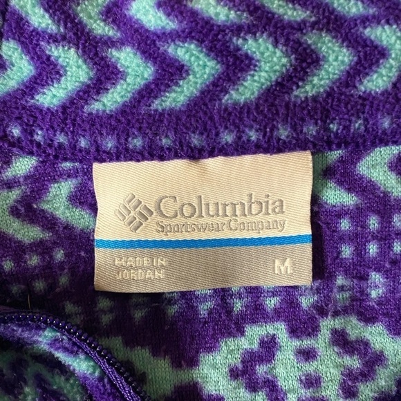 Columbia Women’s Quarter Zip - Picture 7 of 7